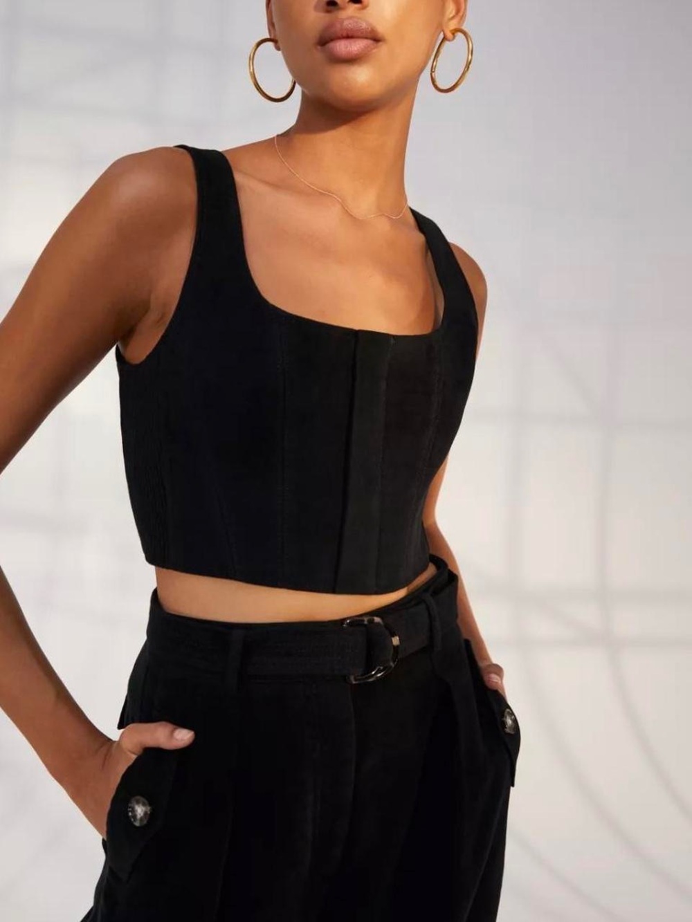 Babaton Square-Neck Cropped Corset Tank Top